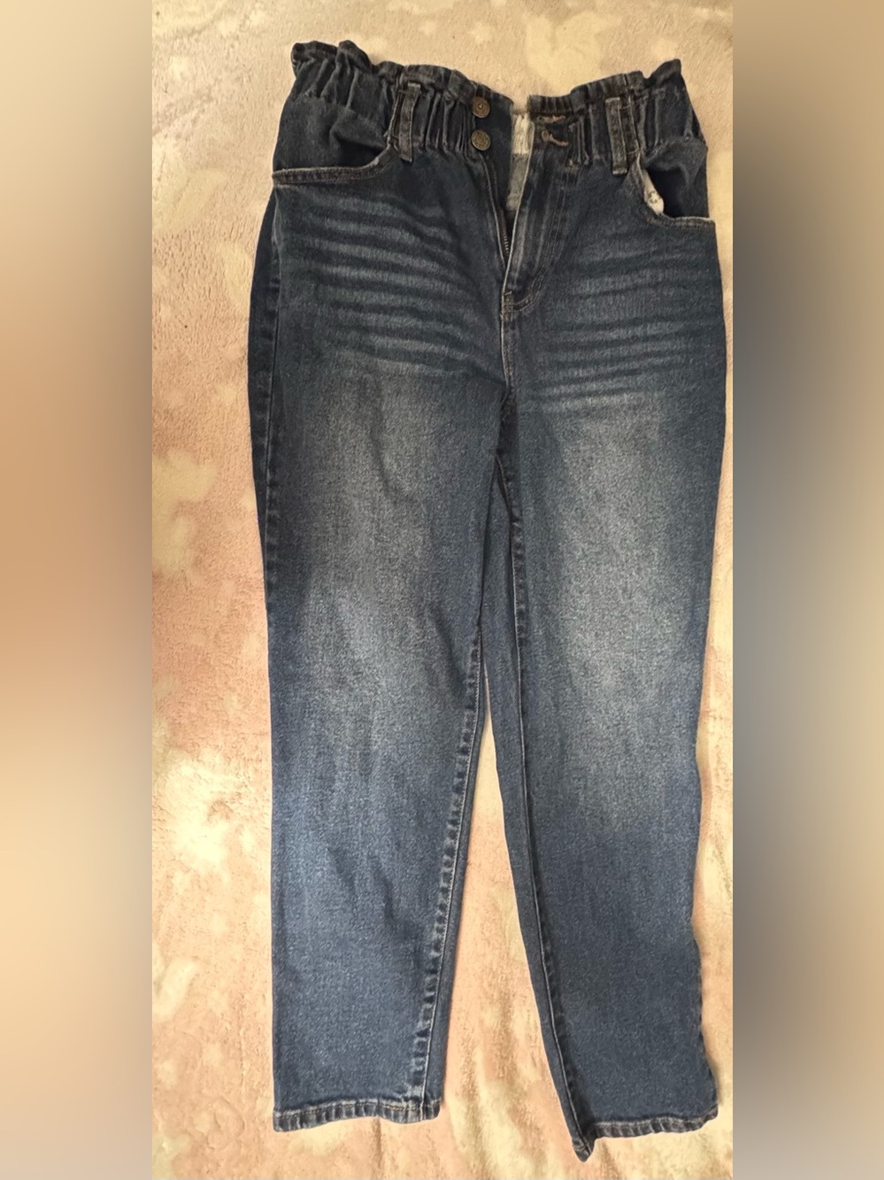 All jeans bottoms 2 for 15 !
wild fable High-Rise Jeans in Dark Blue Wash